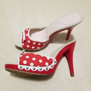 NWOT Crown Vintage shoes "Betty Boop" heels